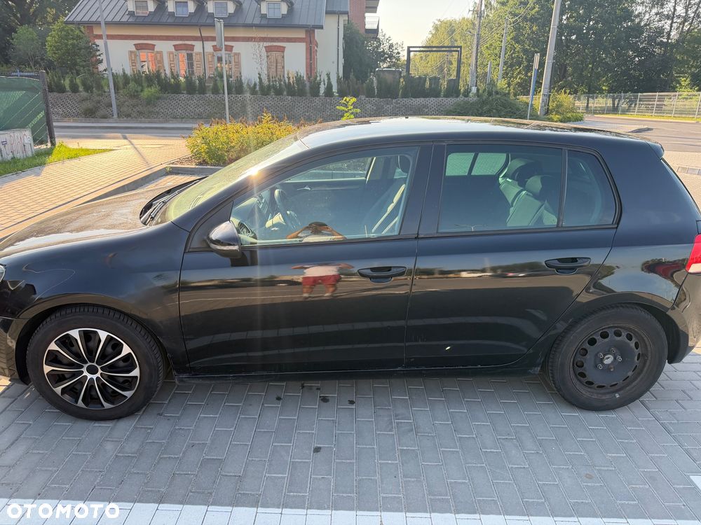 Volkswagen Golf 2.0 TDI Highline - 10