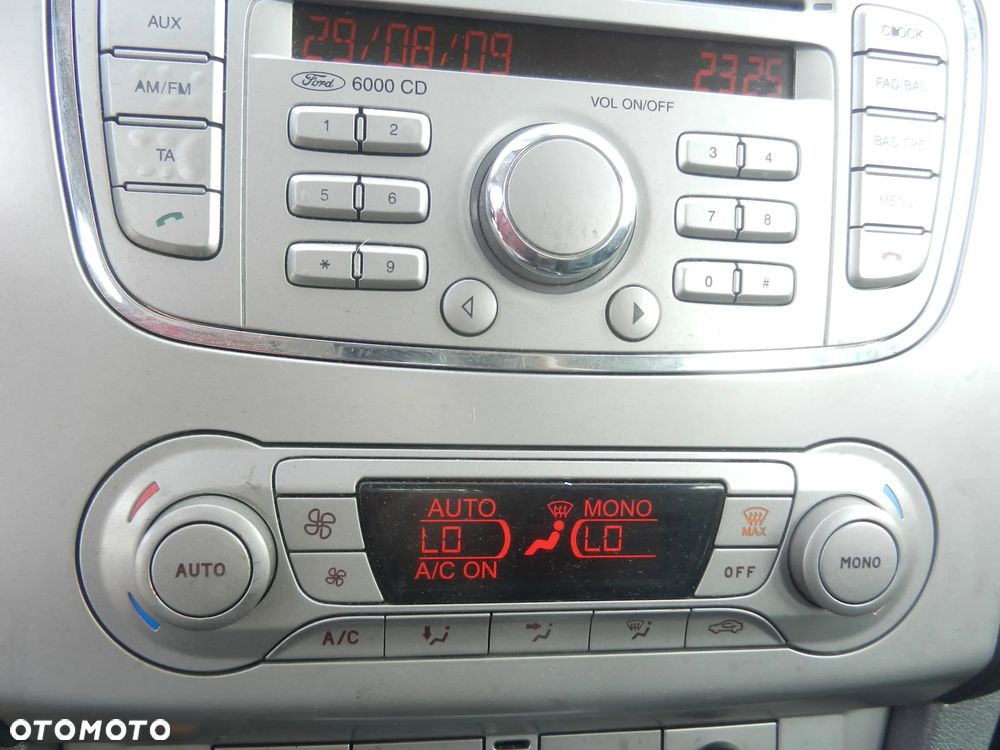 Ford Focus - 29