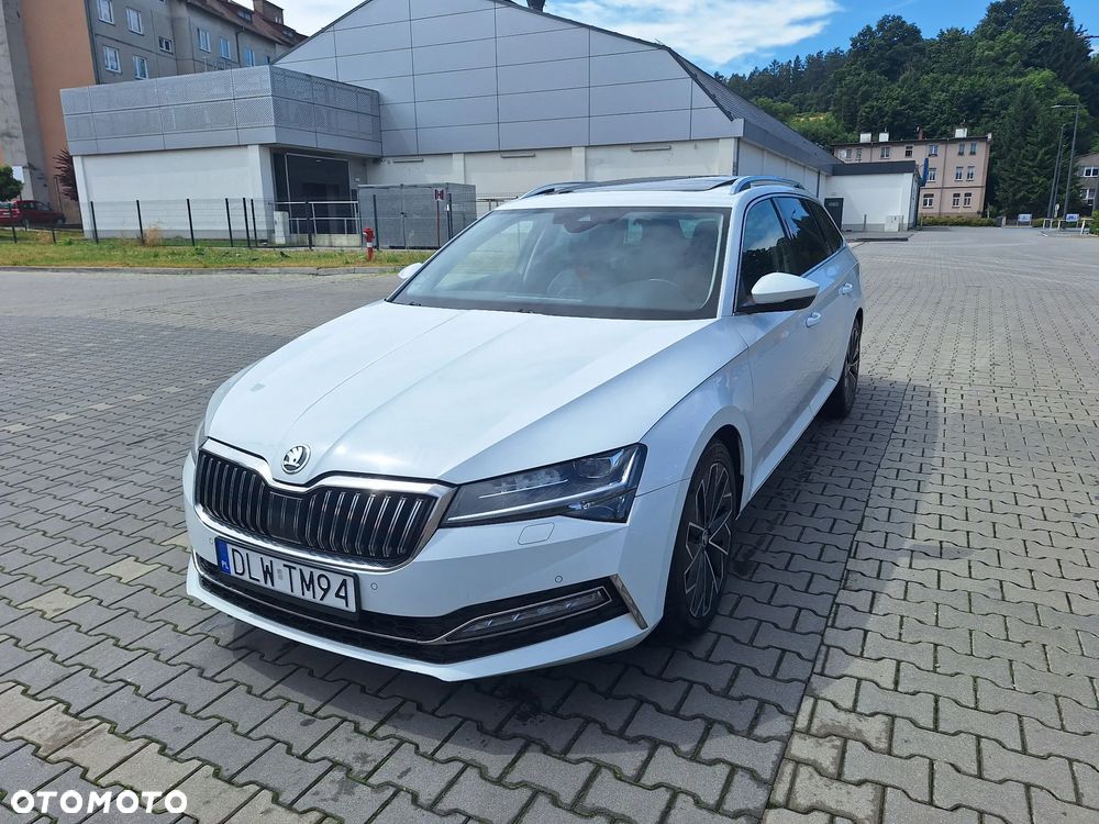 Skoda Superb 2.0 TDI L&K DSG - 1