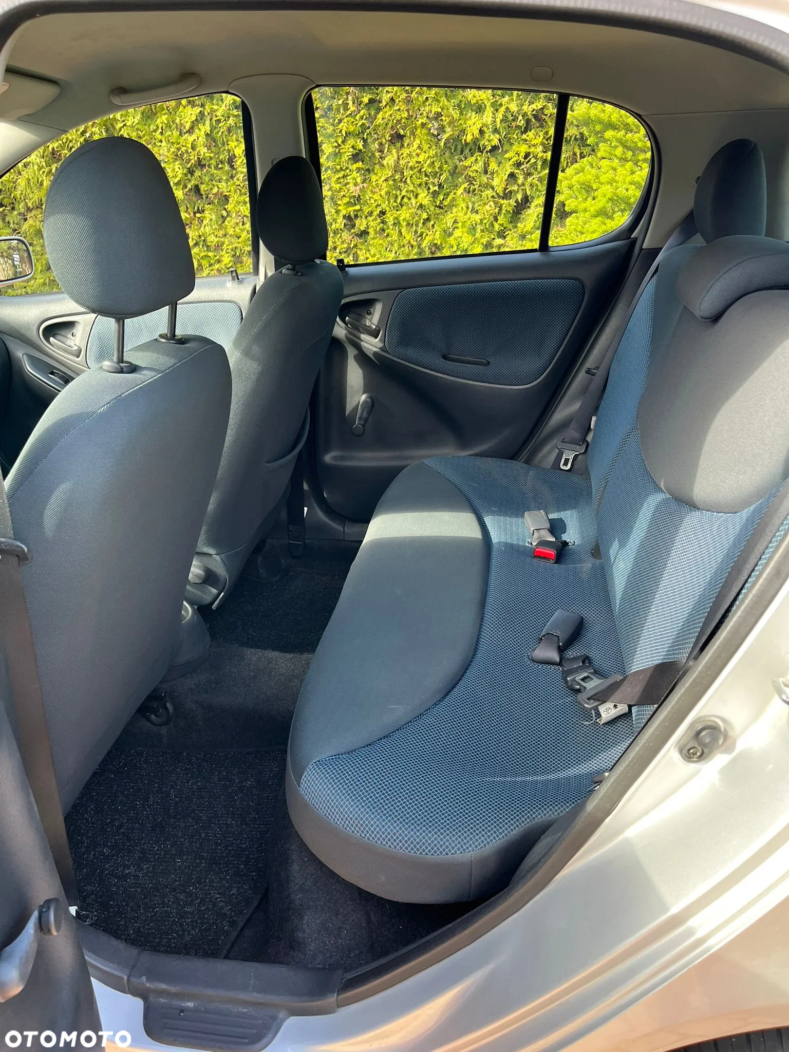Toyota Yaris 1.0 Edition - 4
