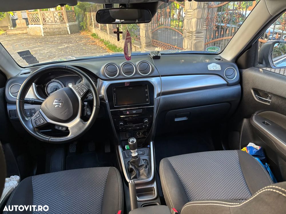 Suzuki Vitara - 6