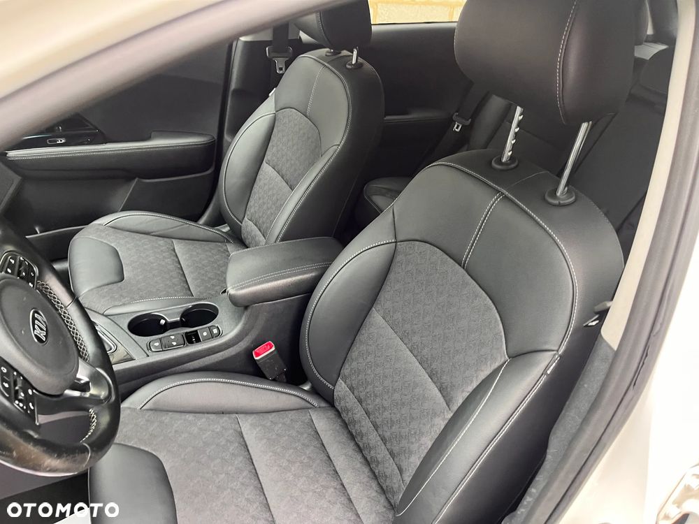 Kia Niro - 18