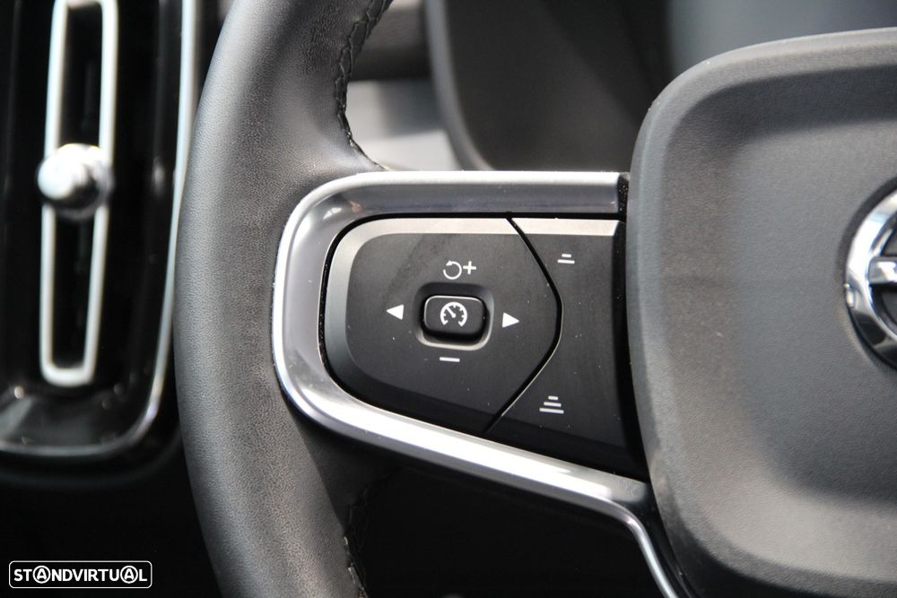 Volvo XC 40 1.5 T5 PHEV Momentum - 11