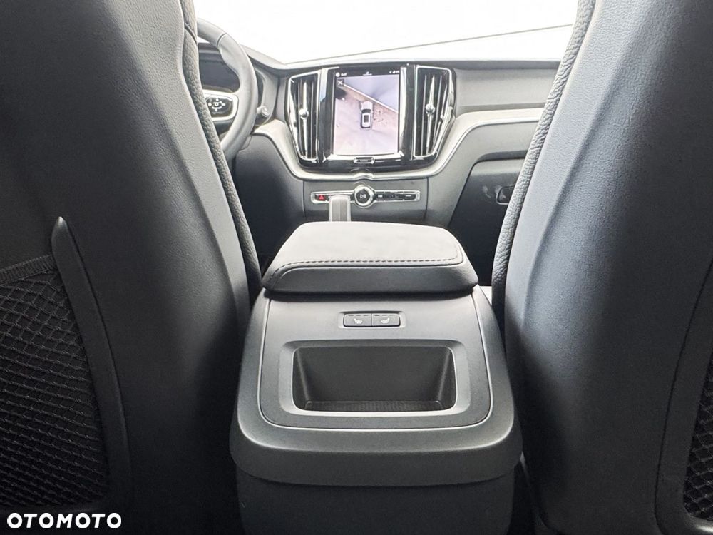 Volvo XC 60 - 25