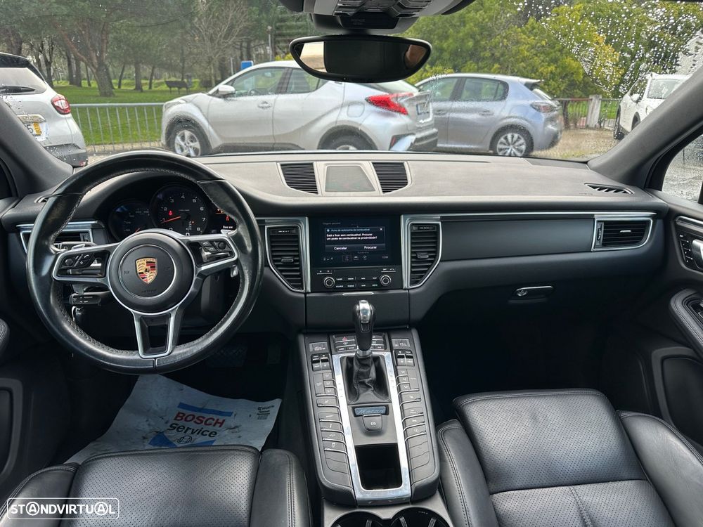 Porsche Macan Standard - 13