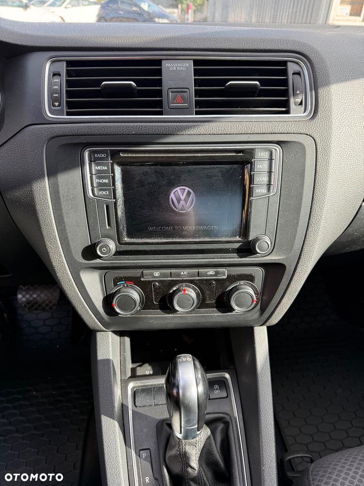 Volkswagen Jetta 2.0 TDI DPF BMT Comfortline DSG - 15