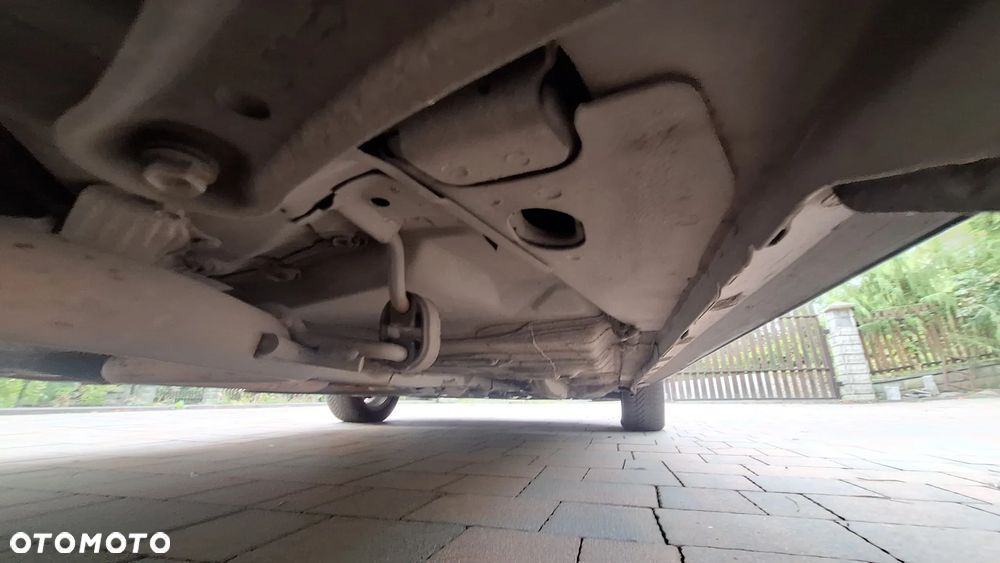 Toyota Yaris 1.5 VVT-i Style - 14