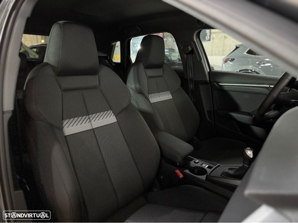Audi A3 Sportback 30 TFSI Advanced S tronic - 10
