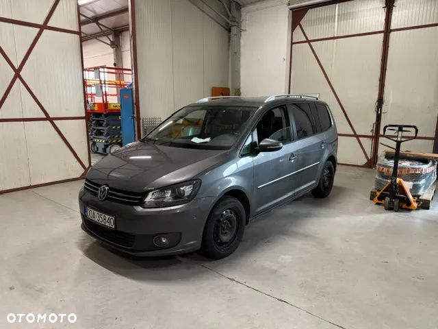 Volkswagen Touran 2.0 TDI DPF Highline - 12