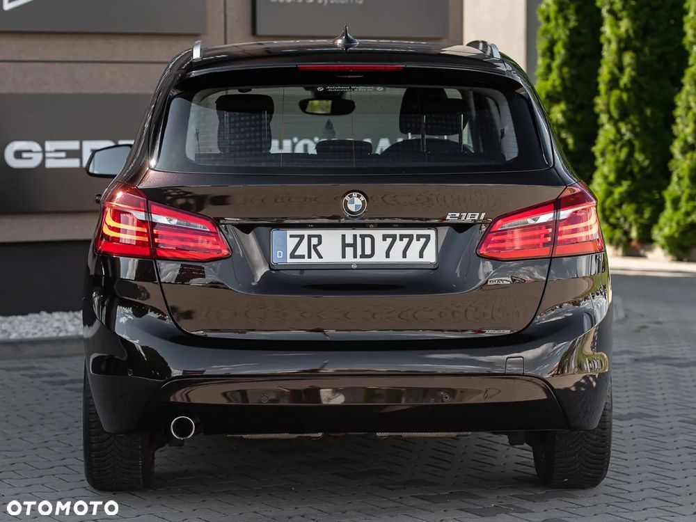 BMW Seria 2 218i - 12