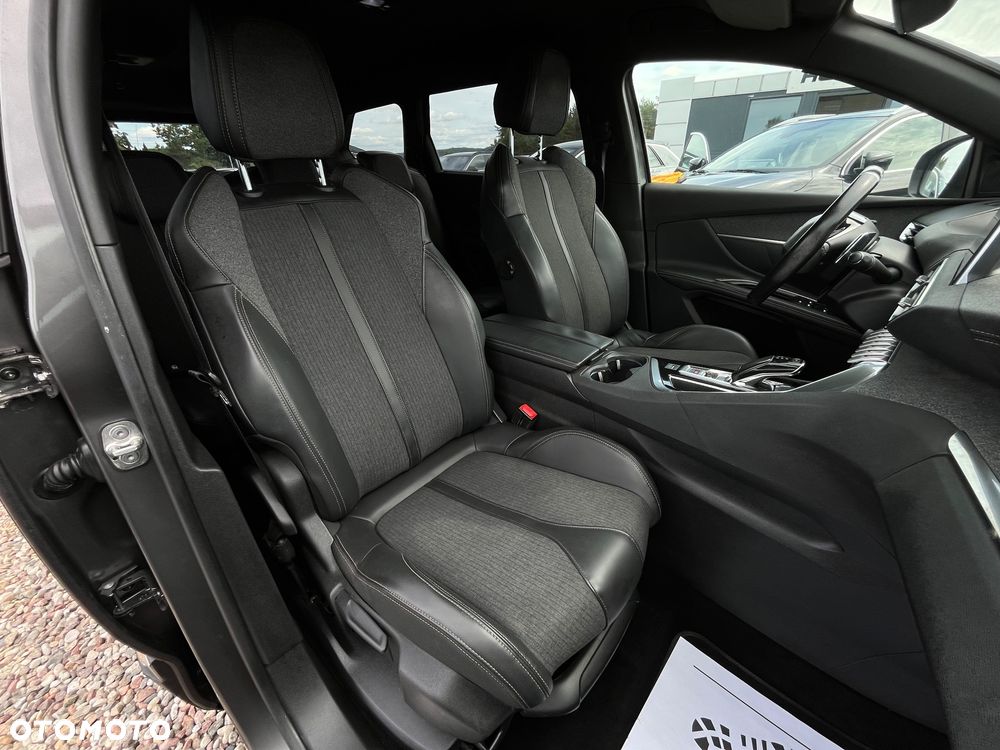 Peugeot 5008 - 21