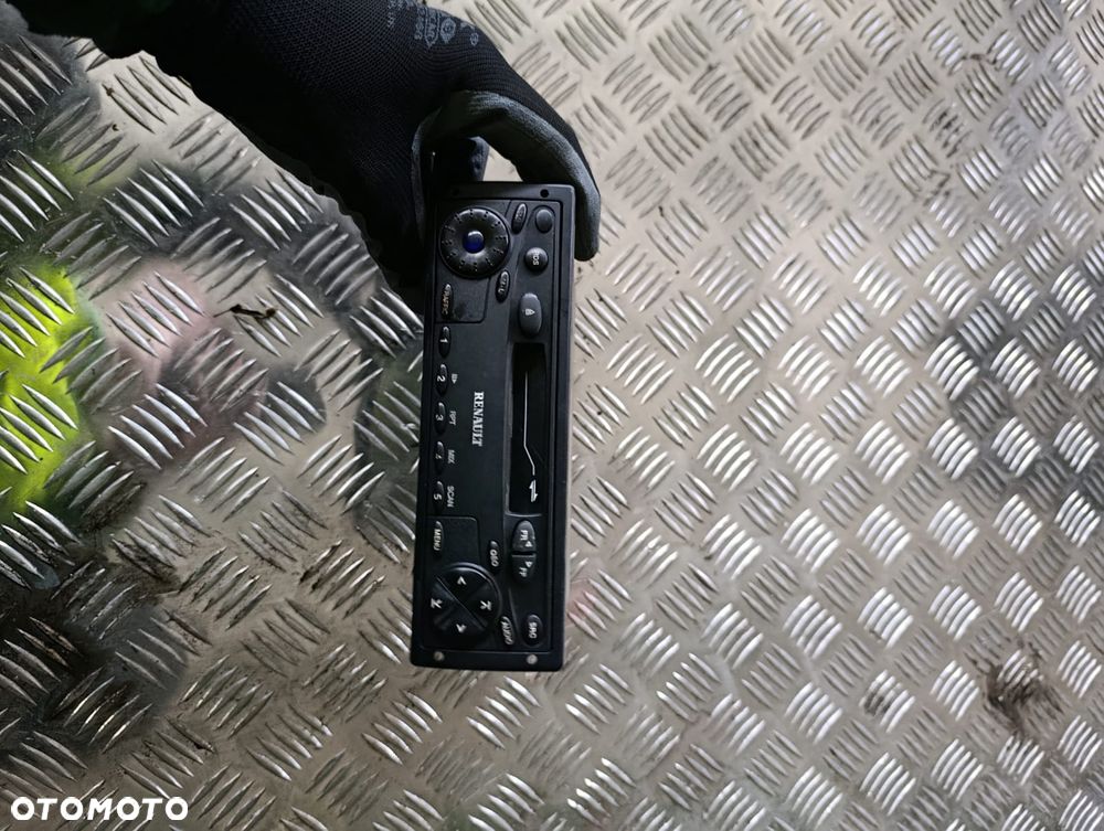 Radio Renault Midlum Premium 5010415658 - 1