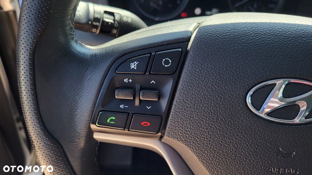 Hyundai Tucson 2.0 CRDI Style 4WD - 12