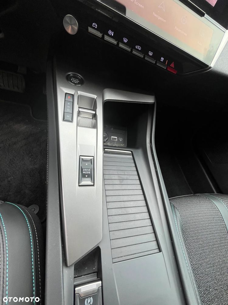 Peugeot 308 PureTech 130 EAT8 Allure - 8