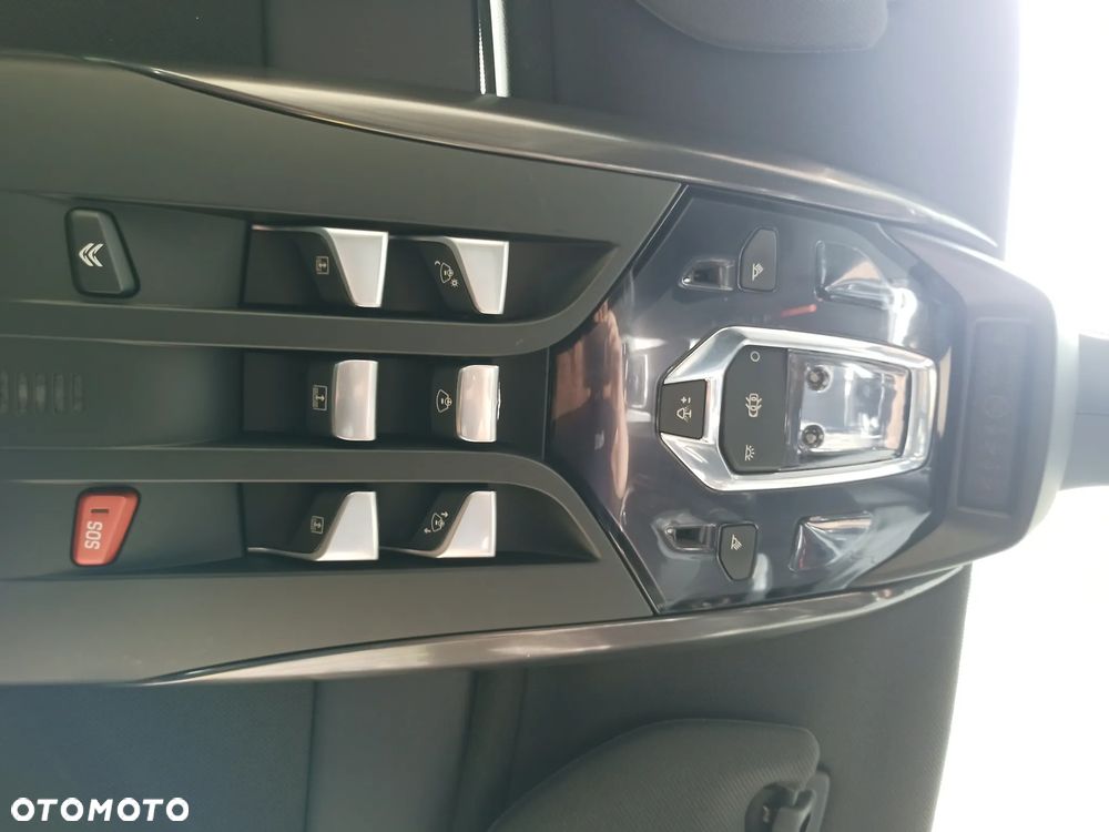 Citroën DS5 HDi 165 SportChic - 33