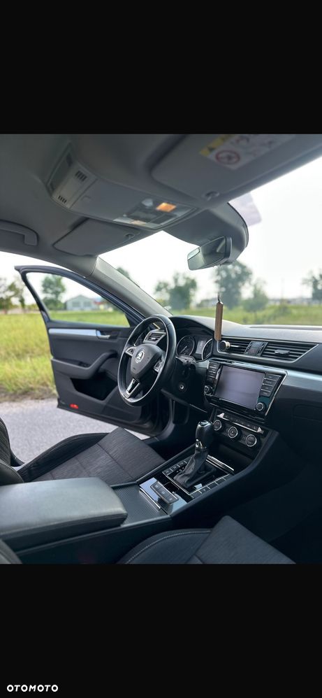 Skoda Superb 2.0 TDI Style DSG - 5
