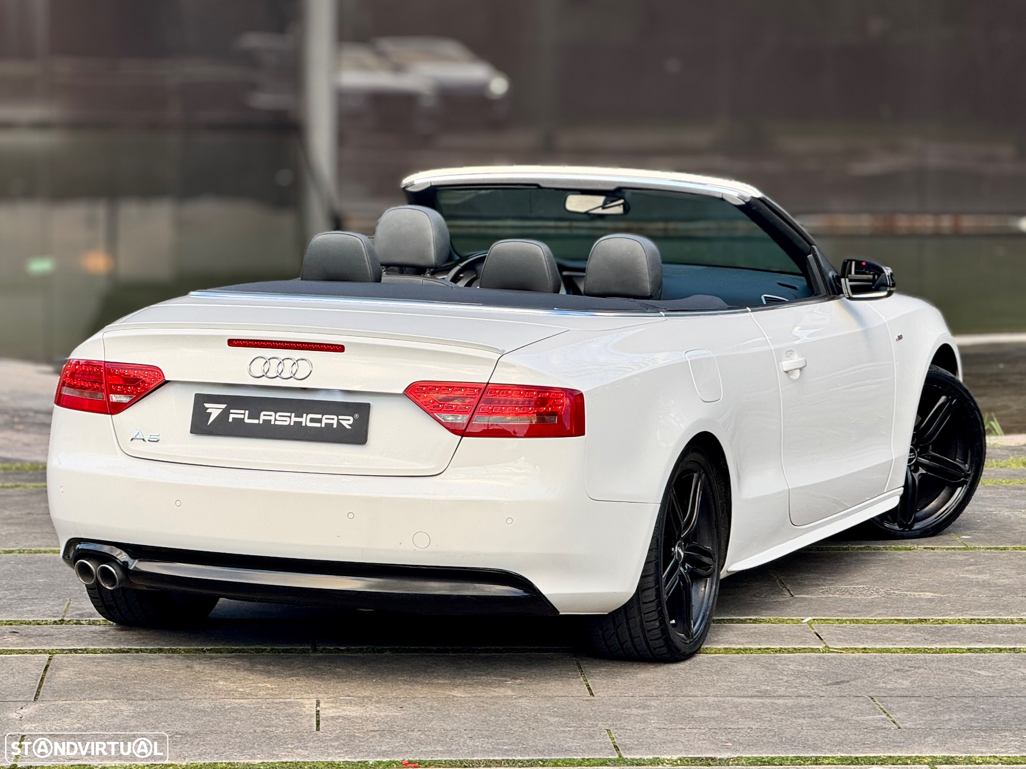 Audi A5 Cabrio 2.0 TDi - 35