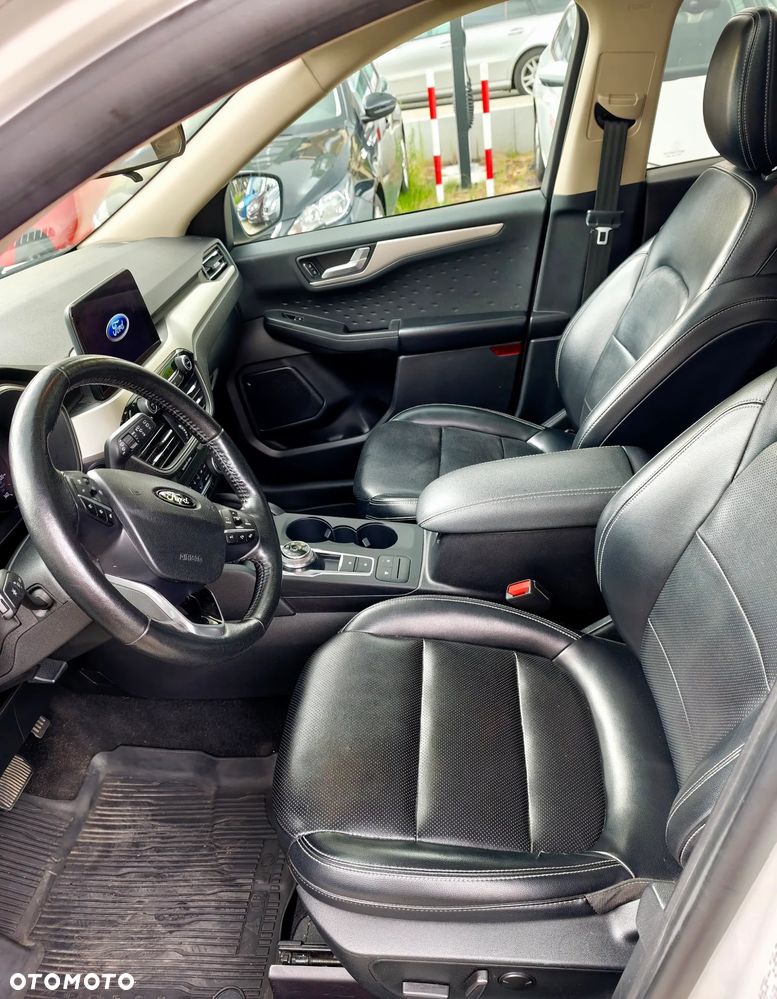 Ford Kuga - 7