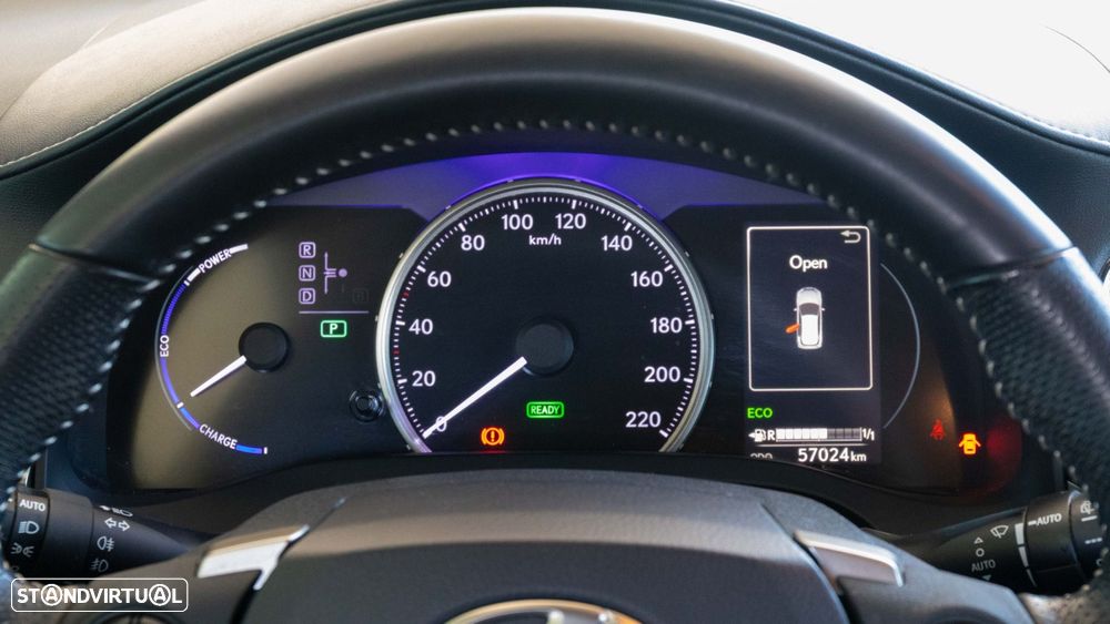 Lexus CT 200h F Sport - 6