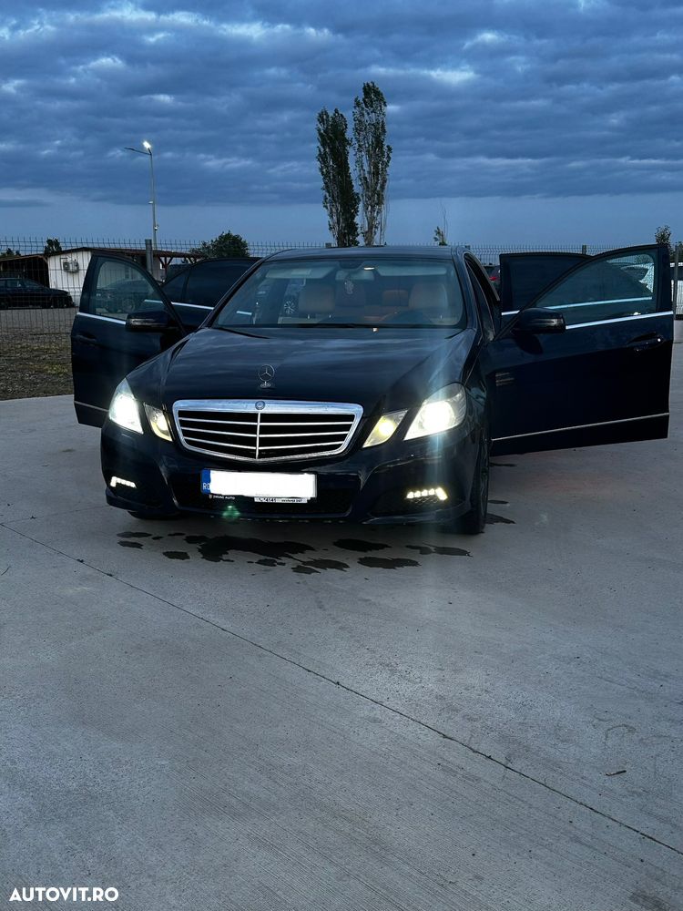 Mercedes-Benz E - 1