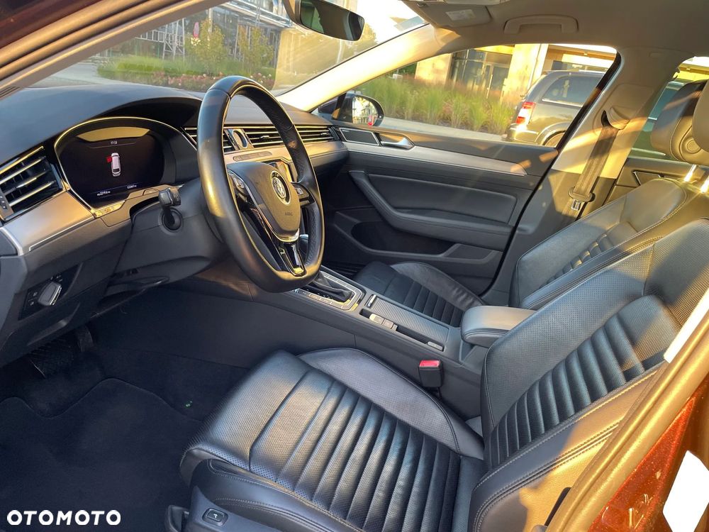 Volkswagen Passat 2.0 TSI BMT Highline DSG - 9