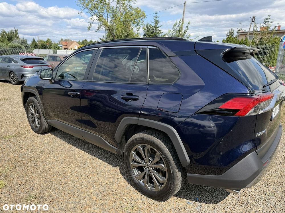 Toyota RAV4 - 3
