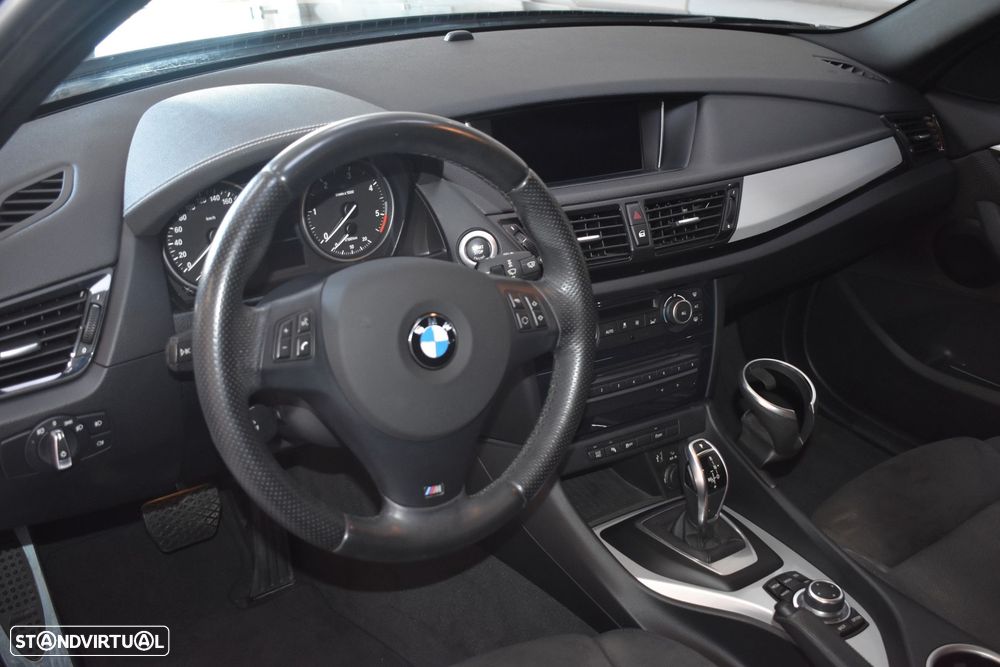 BMW X1 16 d sDrive Auto Pack M - 27