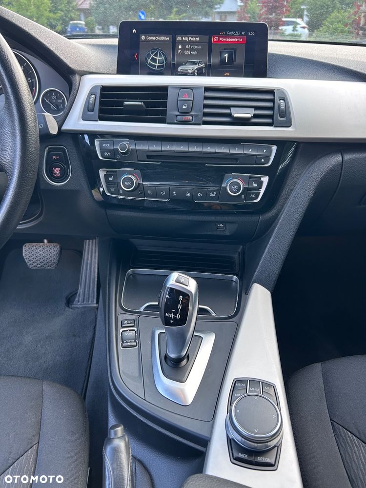 BMW Seria 3 318d Advantage - 15