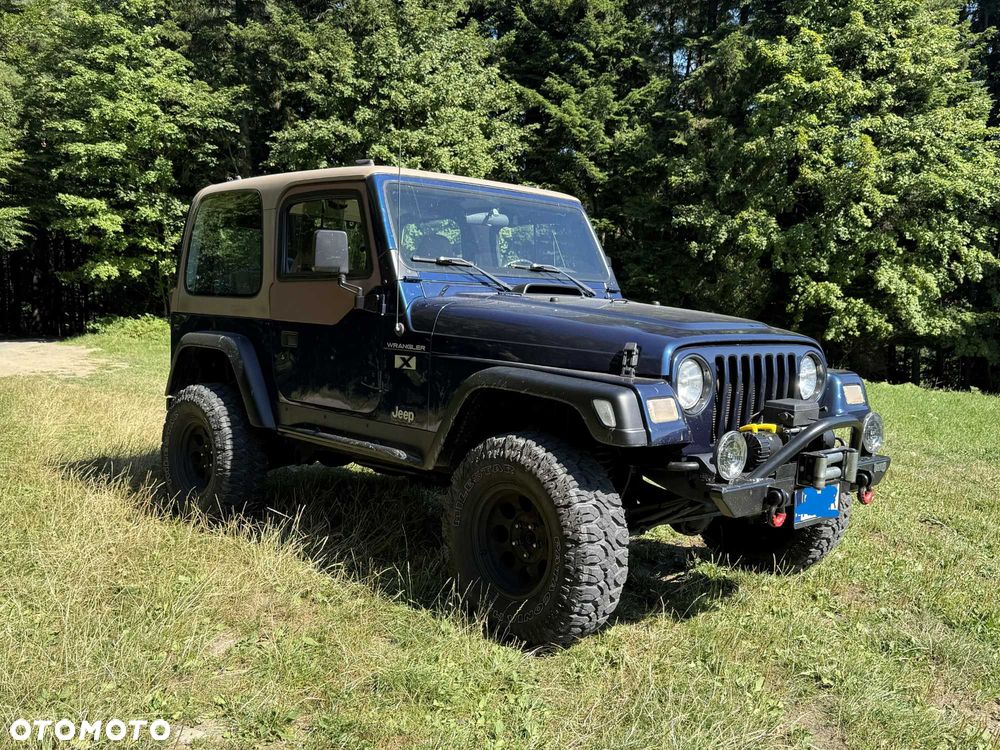 Jeep Wrangler - 2