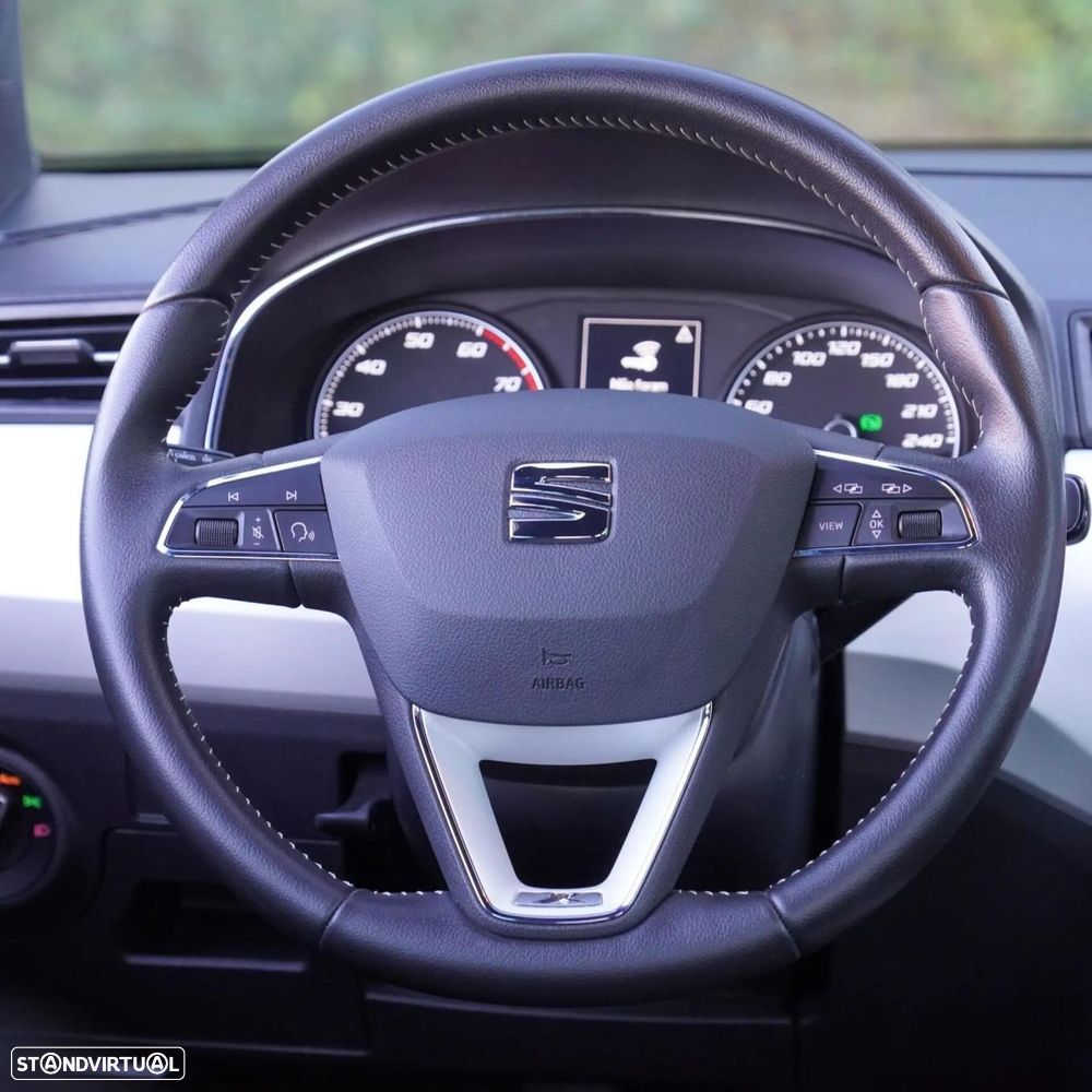 SEAT Arona 1.0 TSI Xcellence DSG - 12