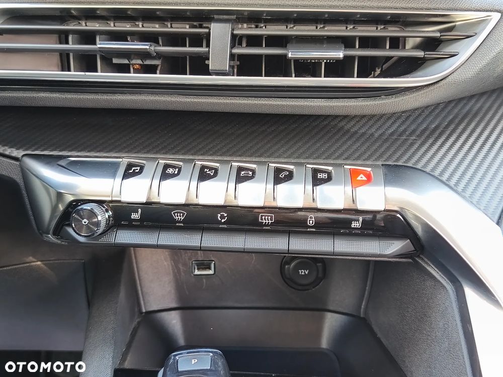 Peugeot 3008 BlueHDi 130 Stop & Start EAT8 Active Business-Paket - 23