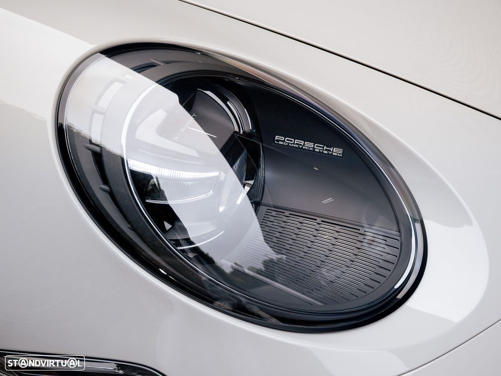 Porsche 911 (992) Turbo S PDK - 16