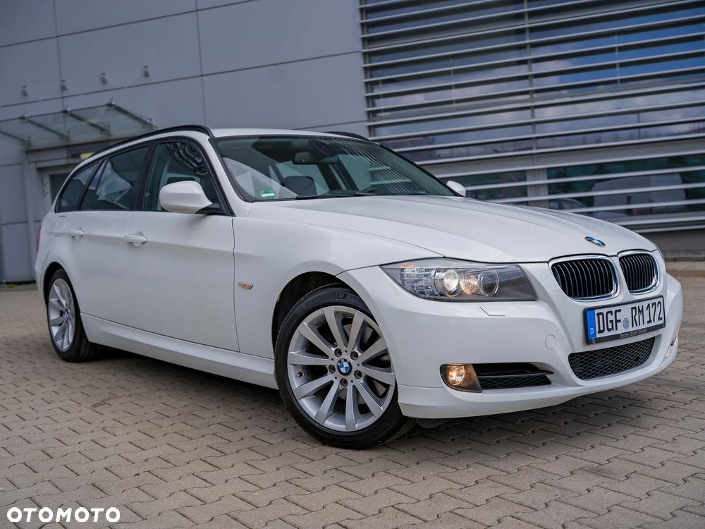BMW Seria 3 318d DPF Edition Lifestyle - 18