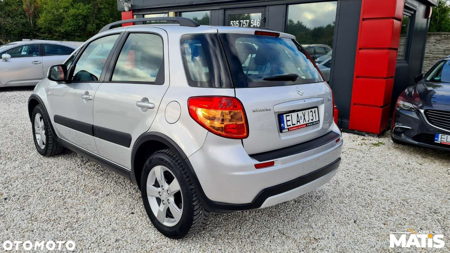 Suzuki SX4 - 9