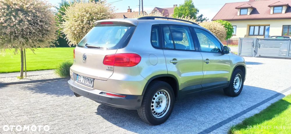 Volkswagen Tiguan - 8