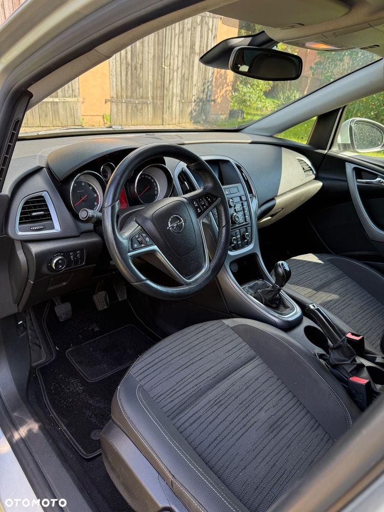 Opel Astra 1.7 CDTI ecoFLEX - 8