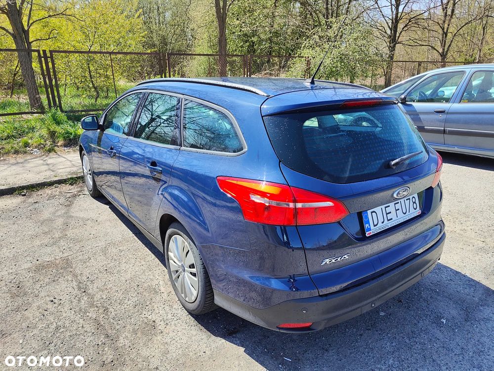 Ford Focus 1.5 TDCi Trend Sport ASS - 12