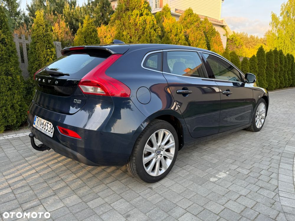 Volvo V40 D2 Momentum - 14