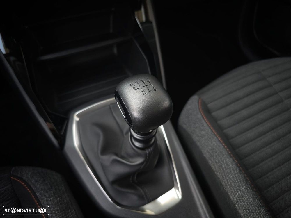 Peugeot 208 1.2 PureTech Active - 19