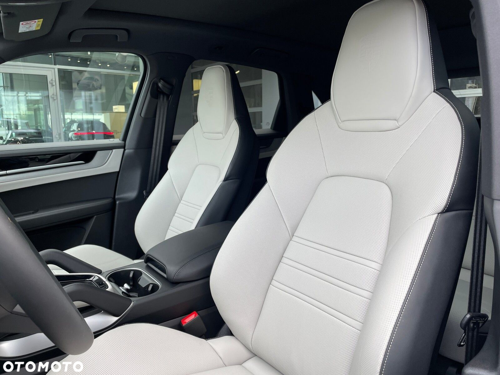 Porsche Cayenne - 17
