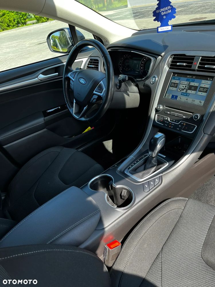 Ford Mondeo 2.0 TDCi Titanium PowerShift - 12