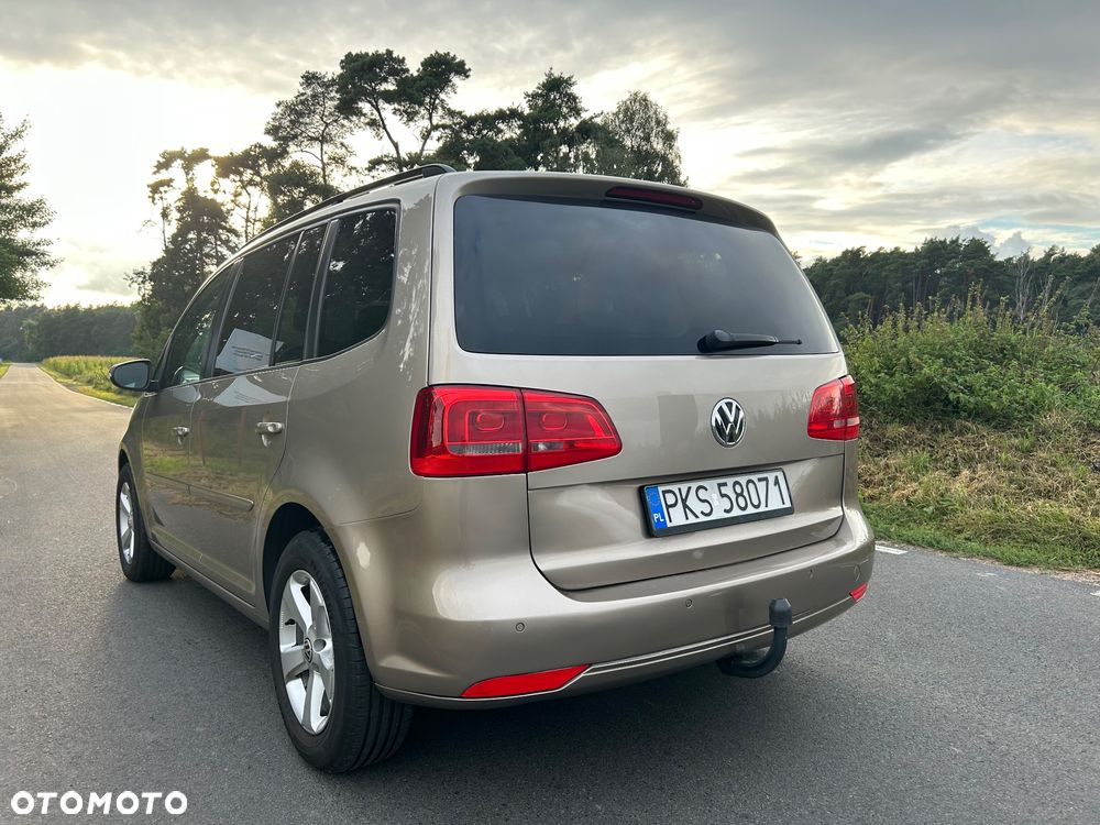 Volkswagen Touran 2.0 TDI DPF Comfortline - 10