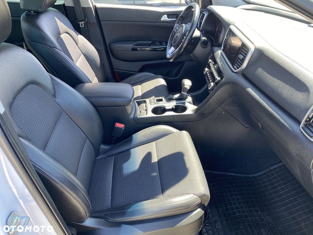 Kia Sportage - 17