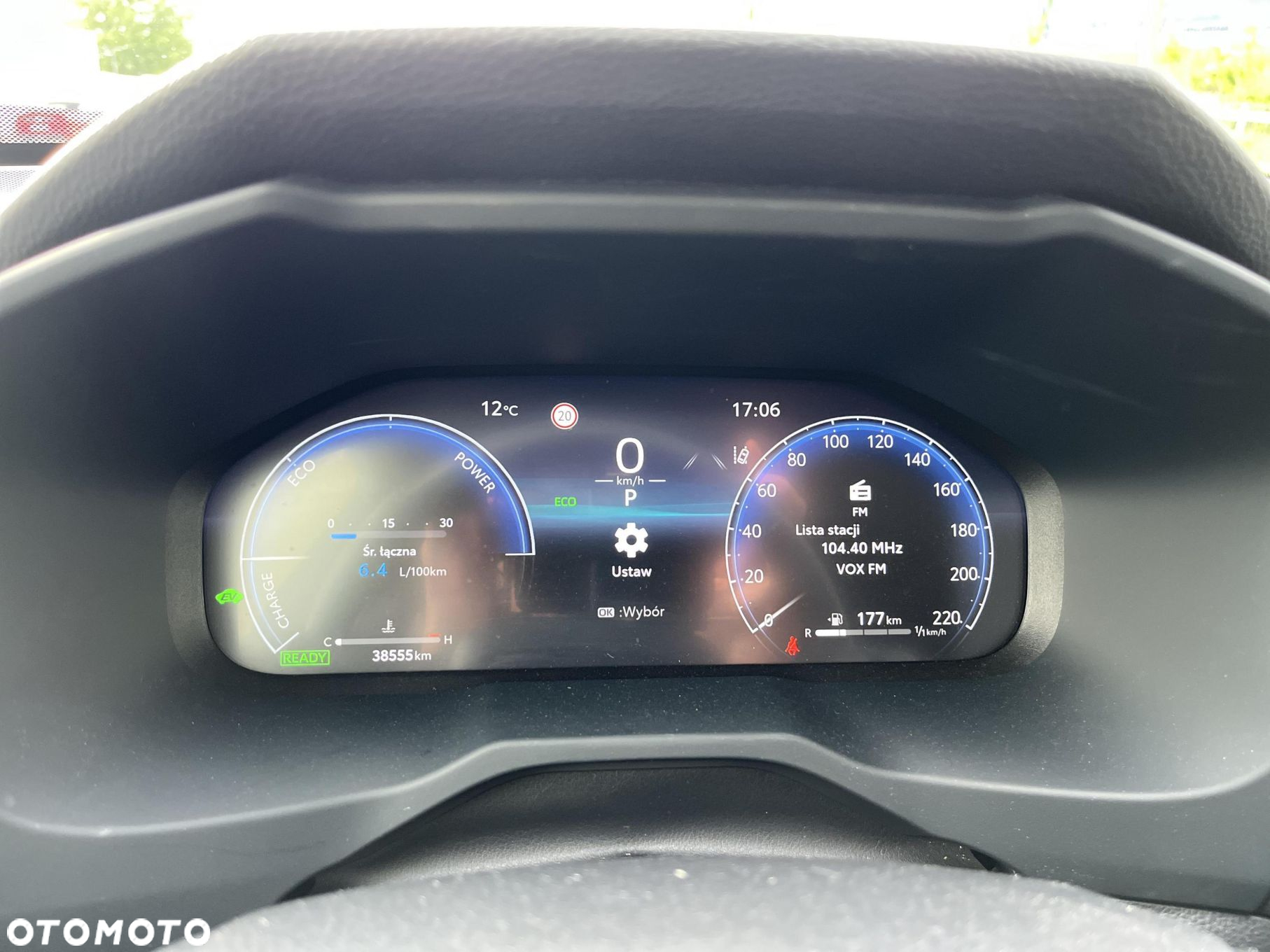 Toyota RAV4 - 17