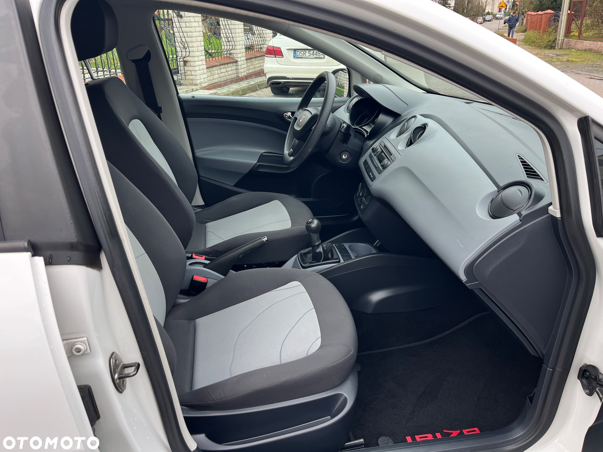 Seat Ibiza 1.2 12V Entry - 12