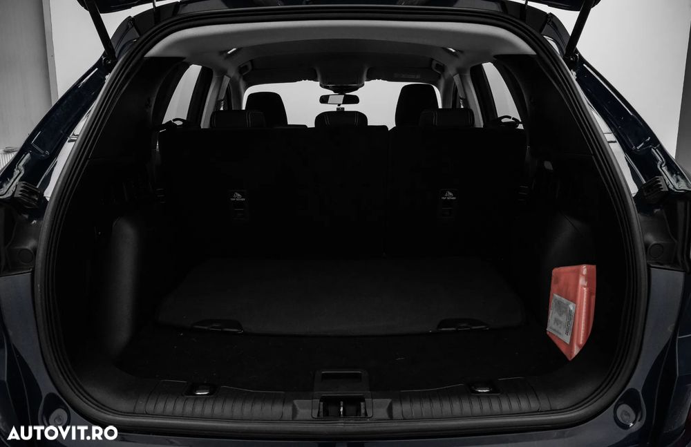 Ford Kuga 2.5 Duratec PHEV Titanium X - 27