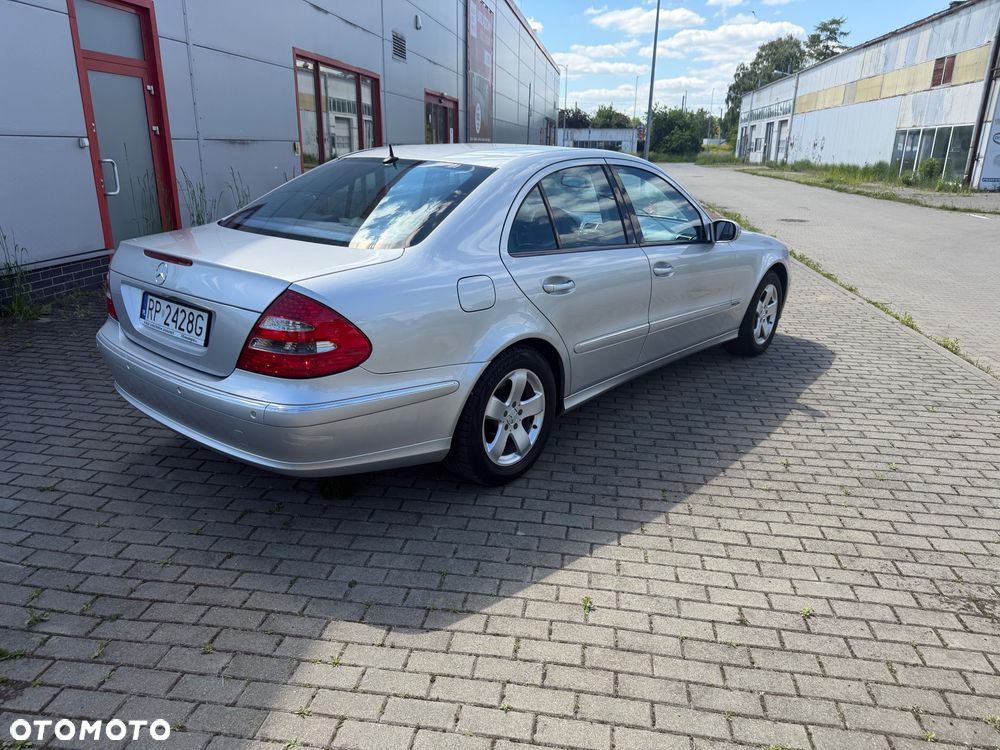 Mercedes-Benz Klasa E 320 Avantgarde - 4