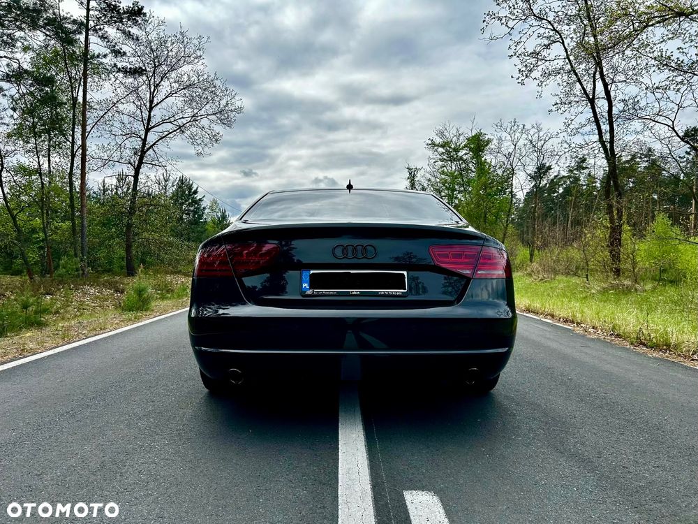 Audi A8 - 10