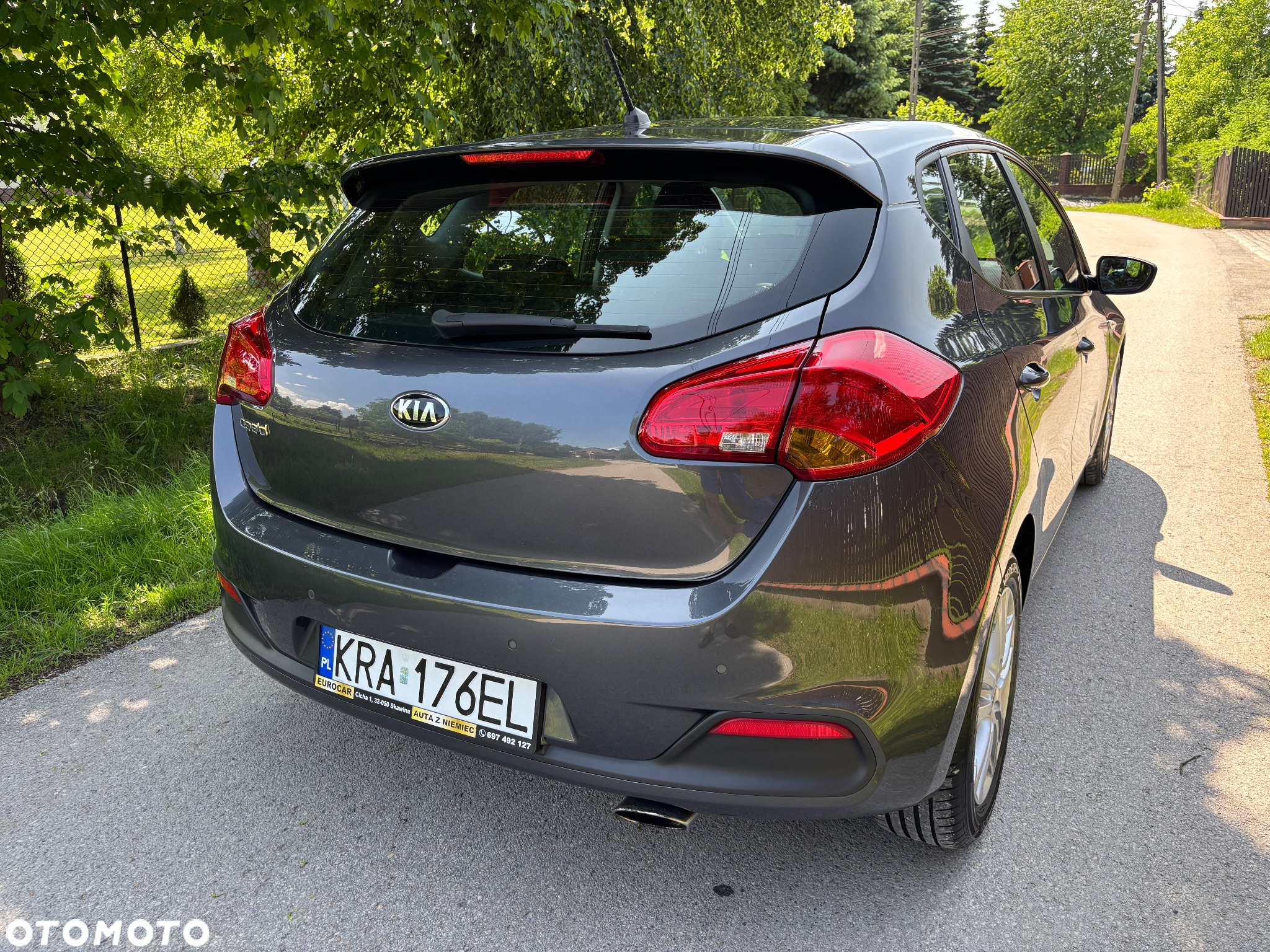 Kia Ceed 1.6 CRDi 128 Dream Team Edition - 3