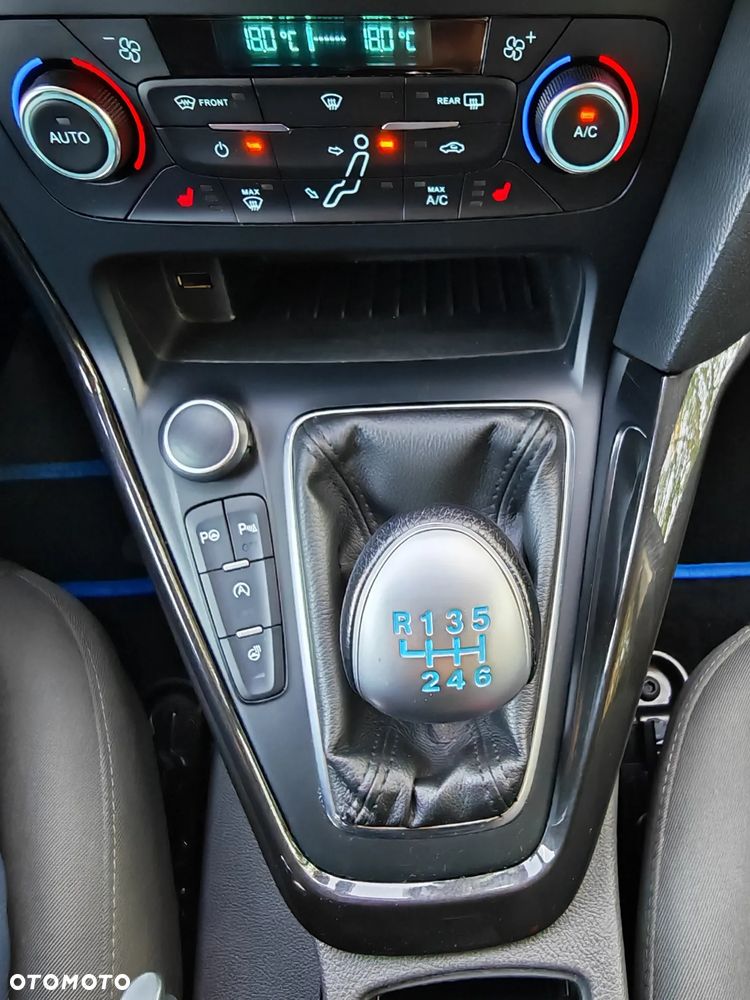 Ford Focus 1.0 EcoBoost ST-Line ASS - 8